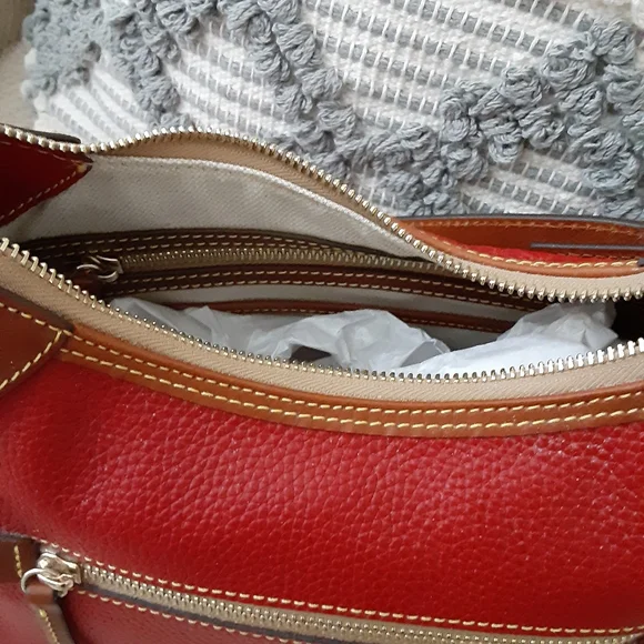 Dooney & Bourke Red and Brown Shoulder Bag Brand New - Picture 3 of 8